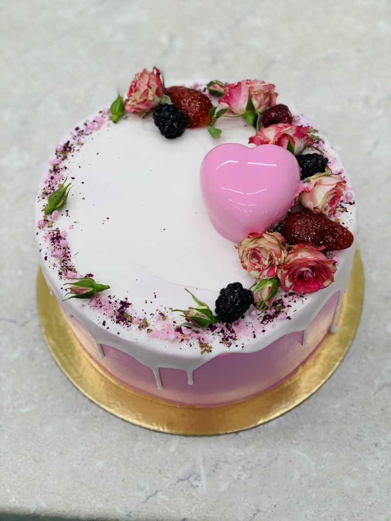 Торт Розовое сердце